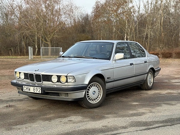BMW 730i