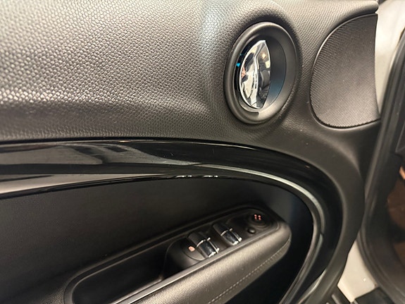 MINI Countryman Cooper D 6 of 20