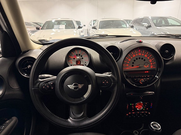 MINI Countryman Cooper D 11 of 20