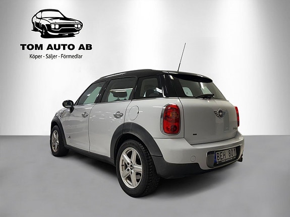 MINI Countryman Cooper D 4 of 5