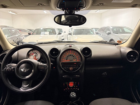 MINI Countryman Cooper D 10 of 20