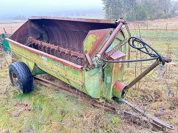 Gödselspridare John Deere EP 15