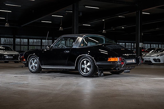 Porsche 911 Targa 5 of 5