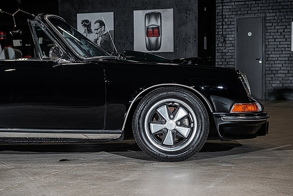 Porsche 911 Targa 30 of 30