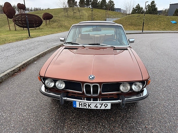 BMW 3.0SI 6 of 13