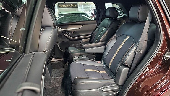 Mazda CX-80 11 of 14