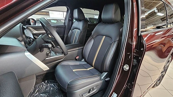 Mazda CX-80 10 of 14