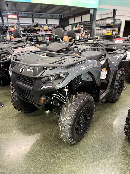 Can-Am Outlander DPS T 500. Plogpaket och vinsch på köpet! ( Spara 22.687:- )