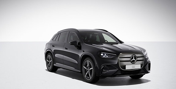 Mercedes-Benz GLC400 2 of 5
