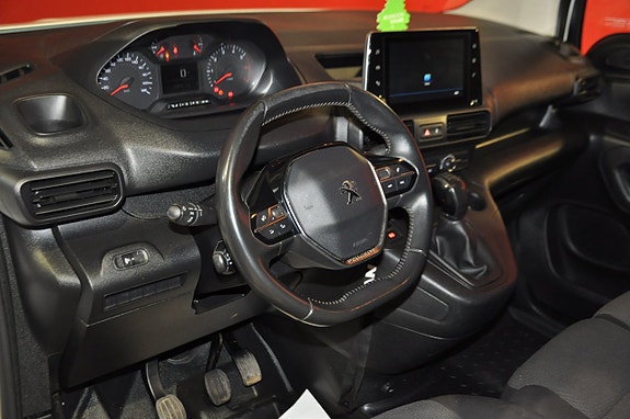 Peugeot Partner 5 of 5