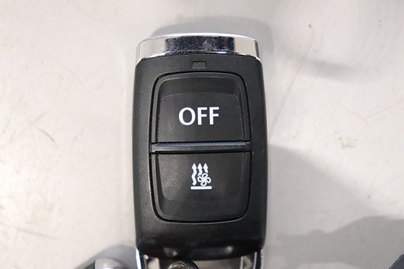 Volkswagen Caravelle 11 of 11