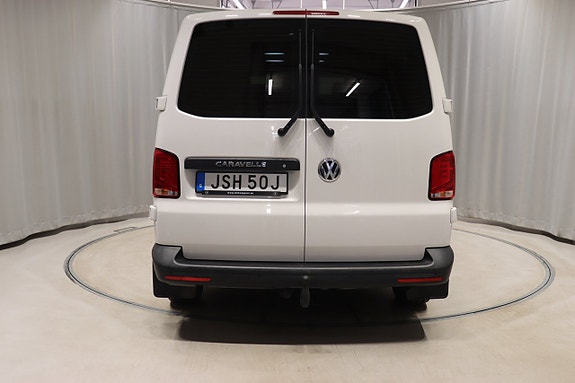 Volkswagen Caravelle 5 of 5