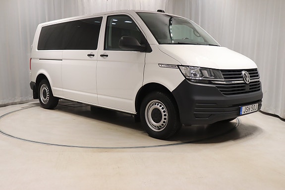 Volkswagen Caravelle 3 of 5