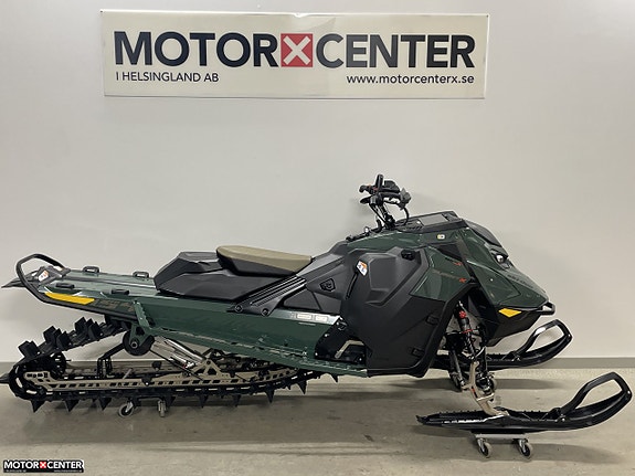 Ski-Doo Summit X Expert 850 E-TEC Turbo R 10,25" display 3900mm 76mm TSTH 4 of 9
