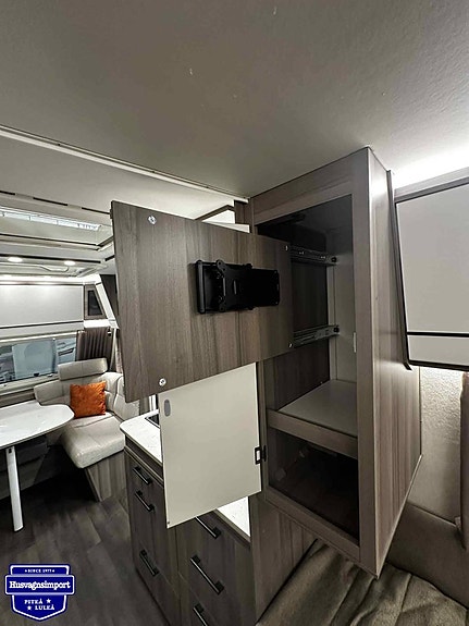Kabe ESTATE 470 GLE Långbädd / Resevagn 19 of 21