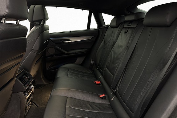 BMW X6 11 of 30
