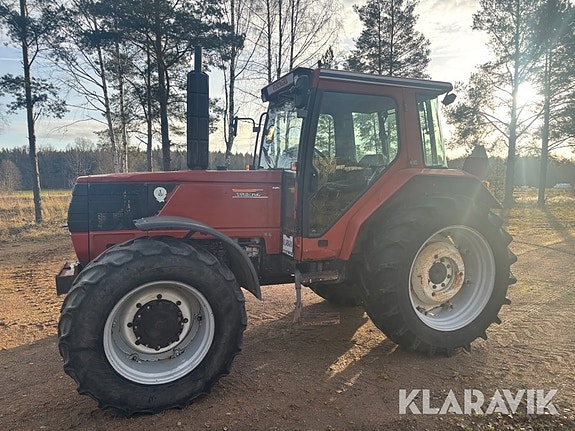 Traktor Fiat F 120 DT 4WD