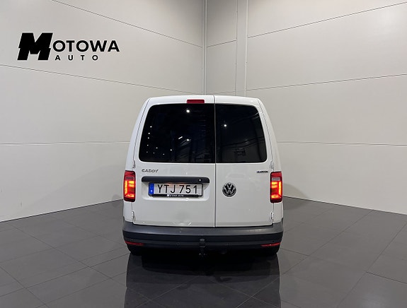 Volkswagen Caddy 4 of 5