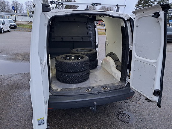 Volkswagen Caddy 6 of 6