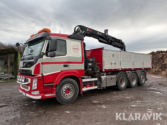 Kranbil med tipp Volvo FM 500 8*4 med sandspr