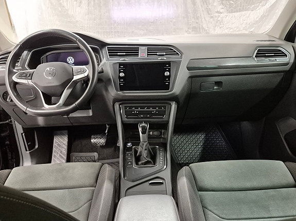 Volkswagen Tiguan 6 of 11