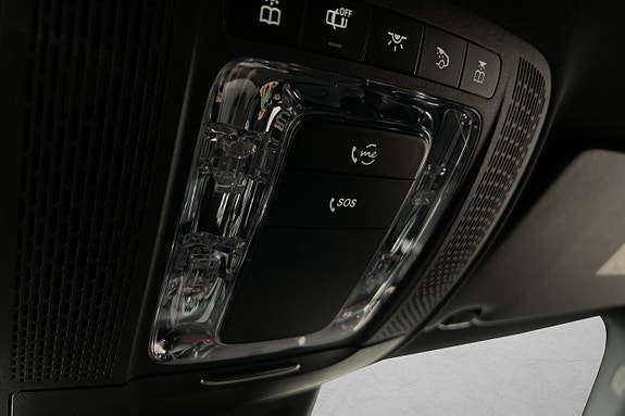 Mercedes-Benz CLA220 27 of 27