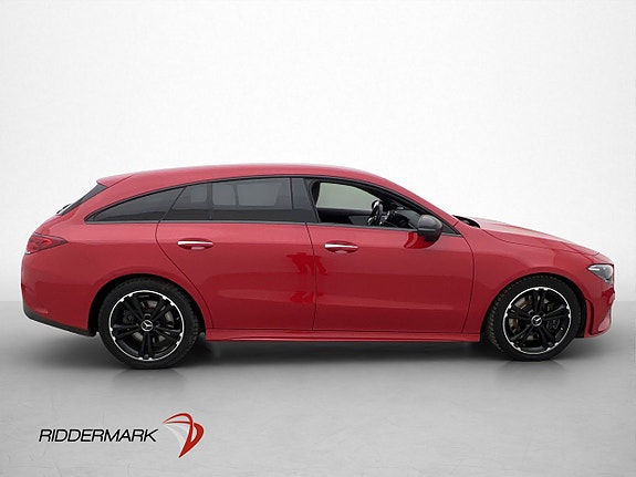 Mercedes-Benz CLA220 4 of 5
