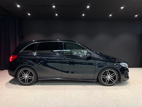 Mercedes-Benz B180 d 6 of 14