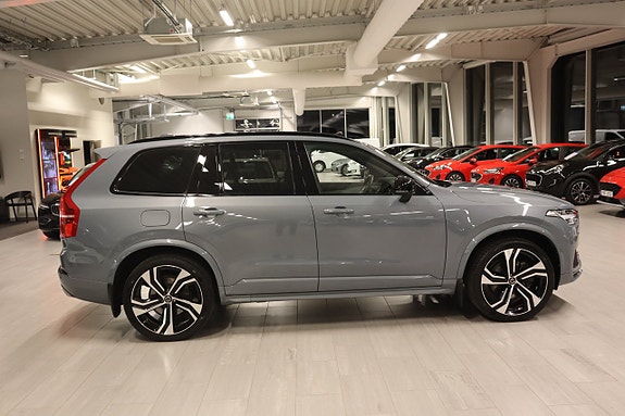 Volvo XC90 5 of 5