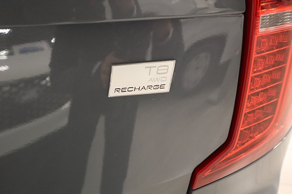 Volvo XC90 19 of 19
