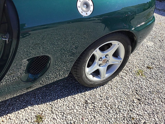 MG F 11 of 20