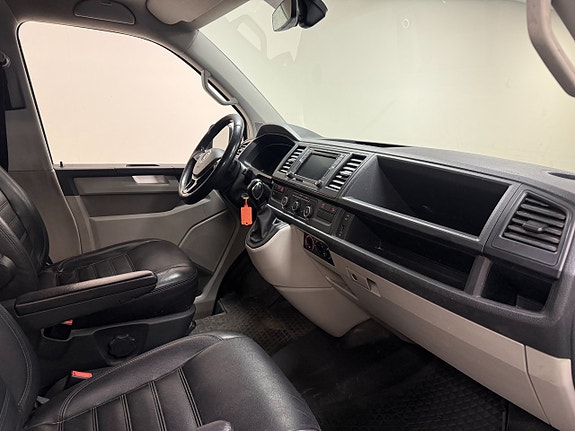 Volkswagen Transporter - 11