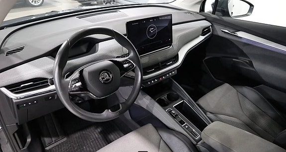 Skoda Enyaq 4 of 5