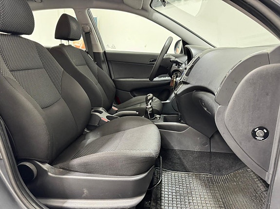 Hyundai i30 6 of 16