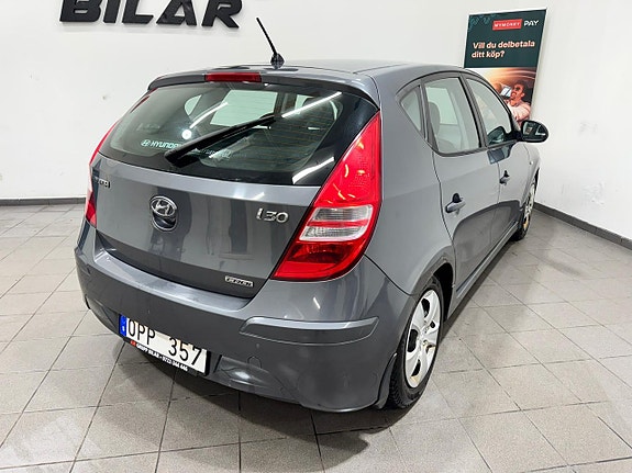 Hyundai i30 10 of 16