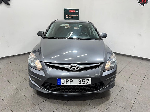 Hyundai i30 7 of 16