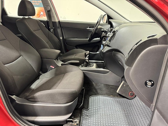 Hyundai i30 5 of 5