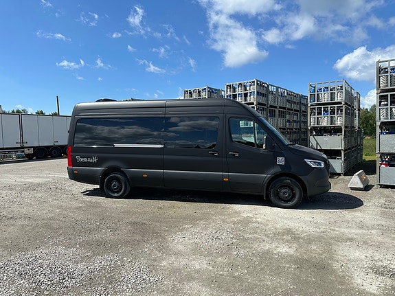 Mercedes-Benz Sprinter 4 of 12