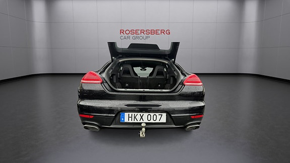 Porsche Panamera 9 of 11