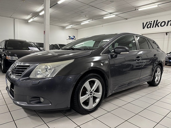 Toyota Avensis 6 of 19