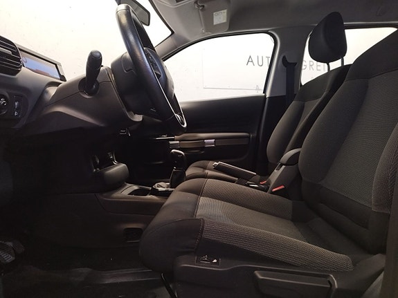 Citroen C4 Cactus 9 of 16