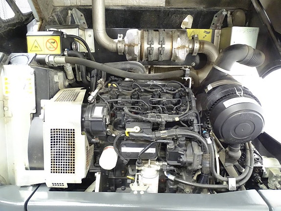 Yanmar V80 - 18 6 of 6