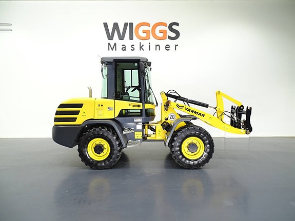 Yanmar V80 - 18 2 of 6