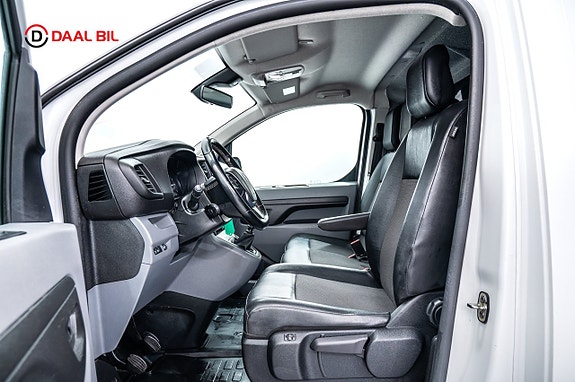 Peugeot Expert 8 of 15