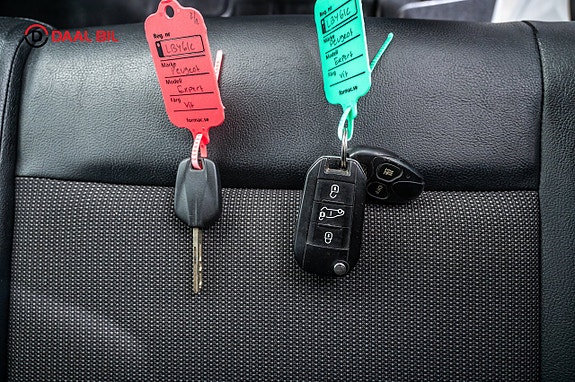 Peugeot Expert 15 of 15