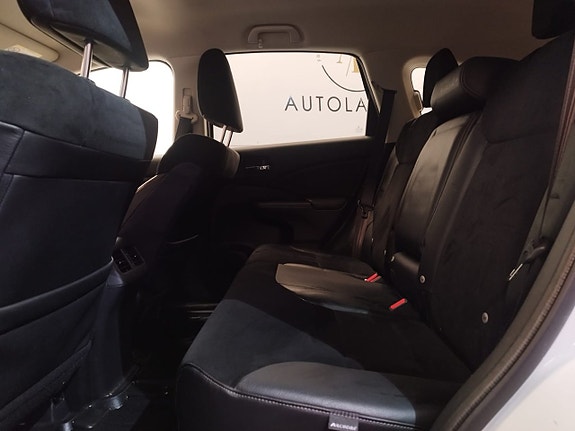 Honda CR-V 9 of 11