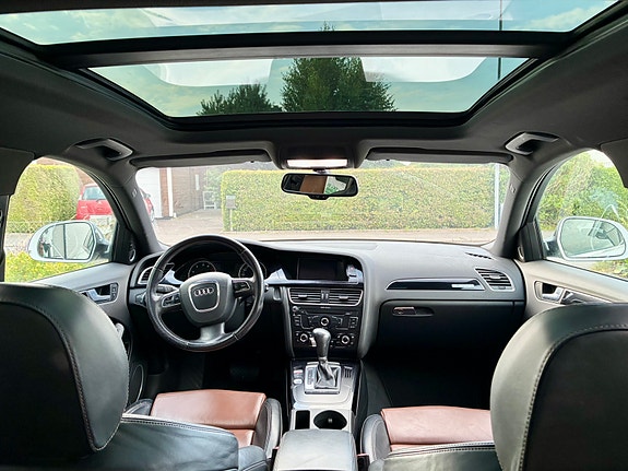 Audi A4 allroad 2 of 5