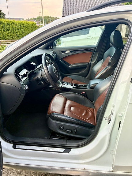 Audi A4 allroad 4 of 5