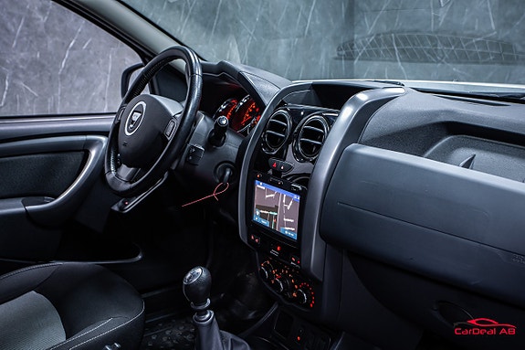 Dacia Duster 14 of 27