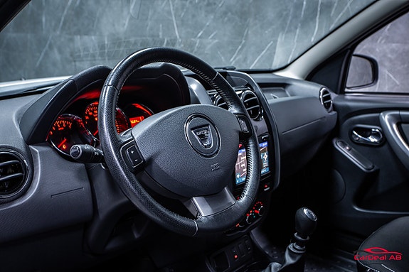 Dacia Duster 12 of 27